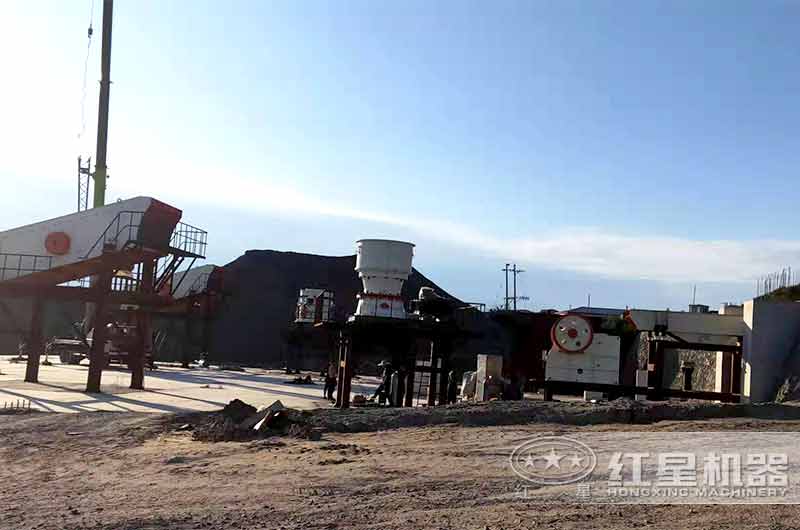 時(shí)產(chǎn)200噸花崗巖破碎用顎破+圓錐破 時(shí)產(chǎn)200噸花崗巖破碎用顎破+圓錐破