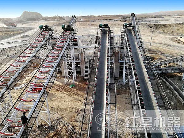 輸送機安裝、調(diào)試現(xiàn)場