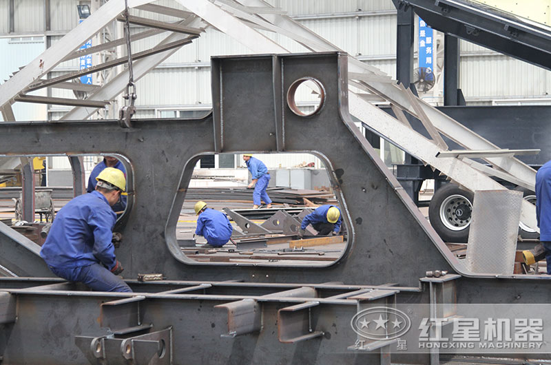 不辭辛勞，只為生產(chǎn)令您滿意的設(shè)備